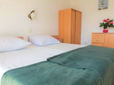 Apartment Two bedroom apartment with terrace Palit, Rab A-14996-a - Outdoor photo 19