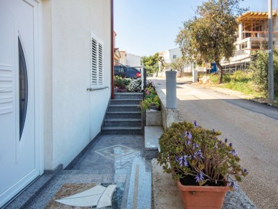 Apartment Two bedroom apartment with terrace and sea view Rogoznica A-17129-d - Outdoor photo 13