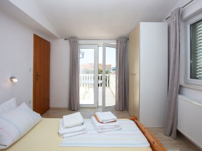 Apartment Two bedroom apartment with terrace and sea view Rogoznica A-17129-d - Outdoor photo 28