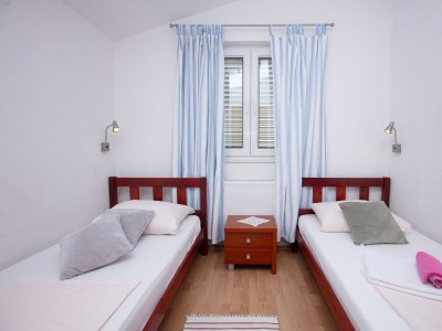 Apartment Two bedroom apartment with terrace and sea view Rogoznica A-17129-d - Outdoor photo 32