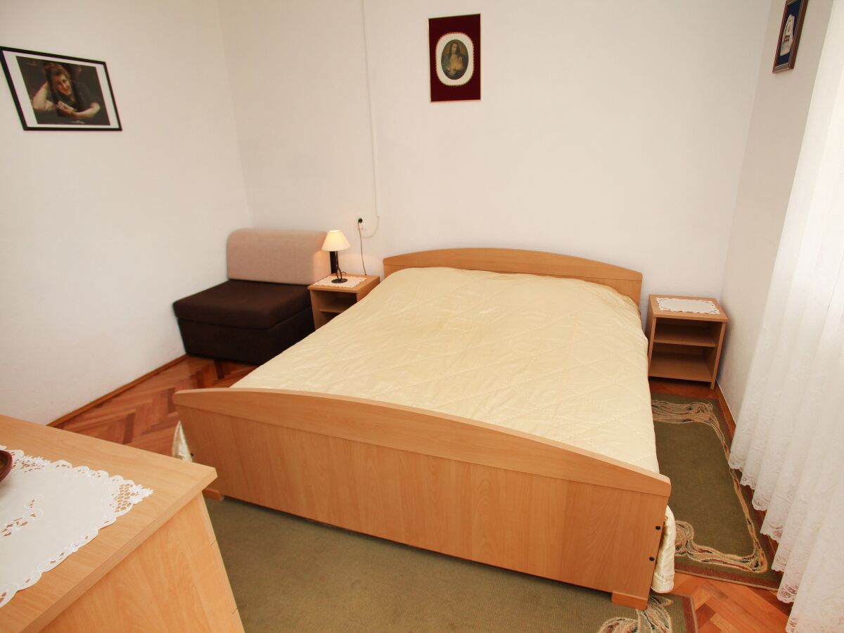 Apartment One bedroom apartment with balcony Trogir A-15011-b