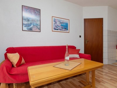Apartment Two bedroom apartment near beach Pisak, Omiš A-15177-b - Outdoor photo 11