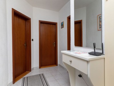 Apartment Two bedroom apartment near beach Pisak, Omiš A-15177-b - Outdoor photo 25