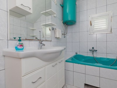 Apartment One bedroom apartment near beach Pisak, Omiš A-15177-c - Outdoor photo 22