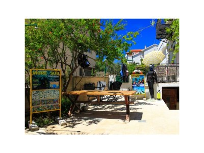 Apartment One bedroom apartment with terrace and sea view Makarska A-15200-c - Outdoor photo 4