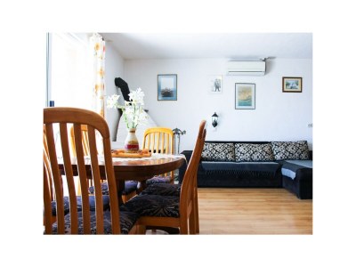 Apartment One bedroom apartment with terrace and sea view Makarska A-15200-c - Outdoor photo 11