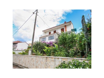 Apartment Two bedroom apartment near beach Arbanija, Čiovo A-17280-a - Outdoor photo 2