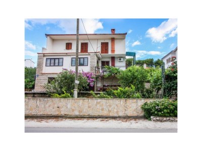 Apartment Two bedroom apartment near beach Arbanija, Čiovo A-17280-a - Outdoor photo 3