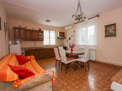 Apartment Two bedroom apartment near beach Arbanija, Čiovo A-17280-a - Outdoor photo 13