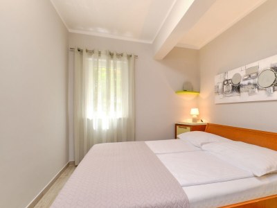 Apartment One bedroom apartment with terrace Mali Lošinj, Lošinj A-15201-a - Outdoor photo 20