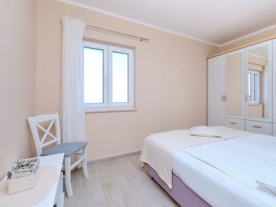 Apartment Two bedroom apartment with terrace Mali Lošinj, Lošinj A-15201-c - Outdoor photo 25