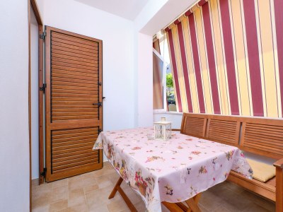 Apartment Two bedroom apartment with terrace Mali Lošinj, Lošinj A-15201-c - Outdoor photo 32