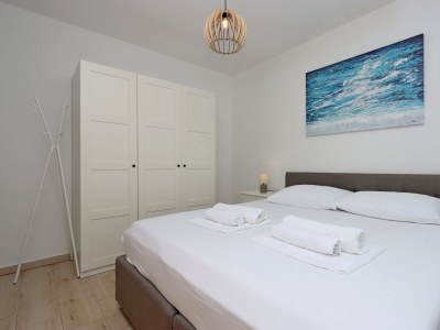 Apartment Two bedroom apartment with terrace Kampor, Rab A-17396-a - Outdoor photo 18