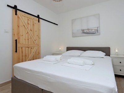 Apartment Two bedroom apartment with terrace Kampor, Rab A-17396-a - Outdoor photo 21