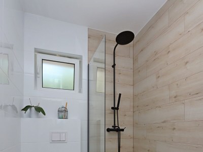 Apartment Two bedroom apartment with terrace Kampor, Rab A-17396-a - Outdoor photo 23