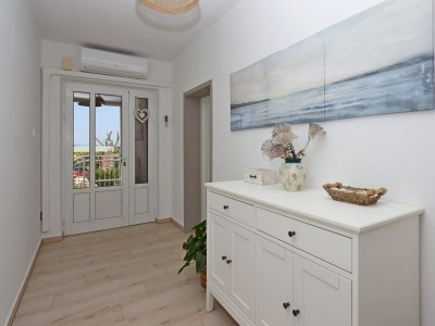 Apartment Two bedroom apartment with terrace Kampor, Rab A-17396-a - Outdoor photo 29