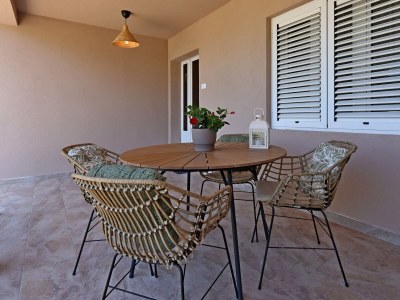 Apartment Two bedroom apartment with terrace Kampor, Rab A-17396-a - Outdoor photo 31