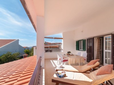 Apartment Two bedroom apartment with terrace and sea view Rogoznica A-15551-b - Outdoor photo 14