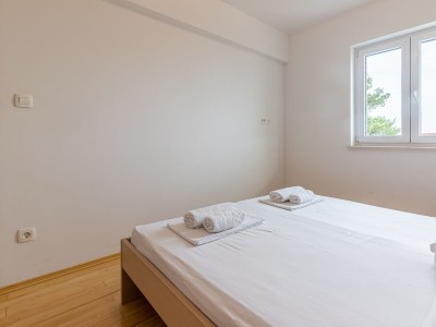 Apartment Three bedroom apartment with balcony and sea view Sutivan, Brač A-15665-a - Outdoor photo 23