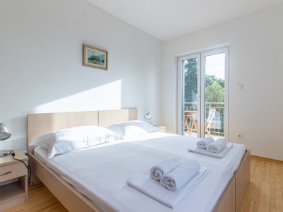 Apartment Three bedroom apartment with balcony and sea view Sutivan, Brač A-15665-a - Outdoor photo 26