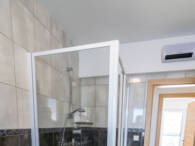 Apartment Three bedroom apartment with balcony and sea view Sutivan, Brač A-15665-a - Outdoor photo 32