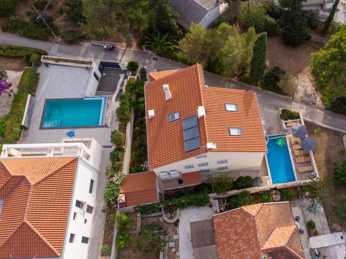 Apartment Two bedroom apartment with air-conditioning Sutivan, Brač A-15665-b - Outdoor photo 4