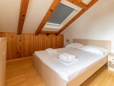 Apartment Two bedroom apartment with air-conditioning Sutivan, Brač A-15665-b - Outdoor photo 22