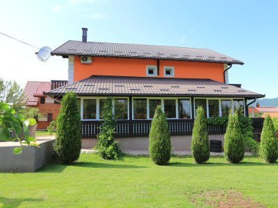 Apartment Apartments and rooms with parking space Vranovača, Plitvice - 17428 - Apartments and rooms with parking space Vranovača, Plitvice - 17428 - Outdoor photo 5