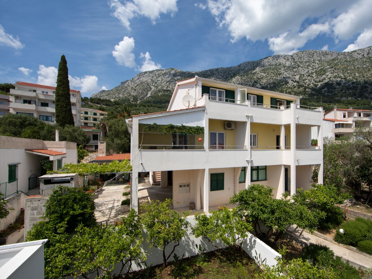 Apartment One bedroom apartment near beach Igrane, Makarska A-18069-c - Outdoor photo 2