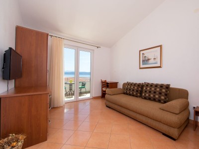 Apartment One bedroom apartment near beach Igrane, Makarska A-18069-c - Outdoor photo 7