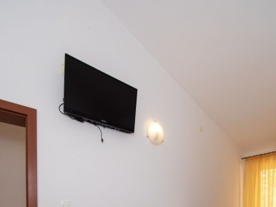 Apartment One bedroom apartment near beach Igrane, Makarska A-18069-c - Outdoor photo 13