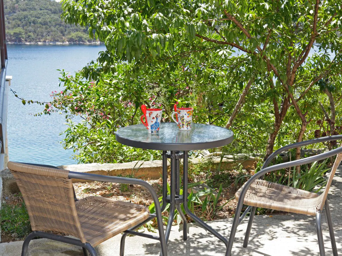 Apartment One bedroom apartment near beach Karbuni, Korčula A-18137-a - Outdoor photo 4