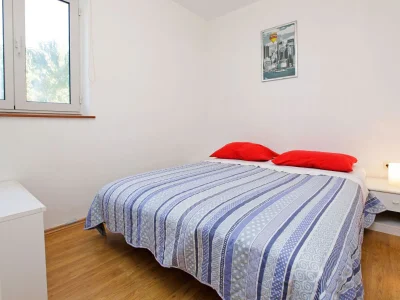 Apartment One bedroom apartment near beach Karbuni, Korčula A-18137-a - Outdoor photo 13