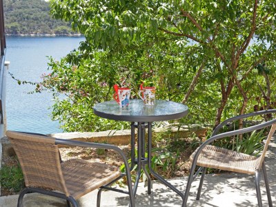 Apartment One bedroom apartment near beach Karbuni, Korčula A-18137-b - Outdoor photo 4