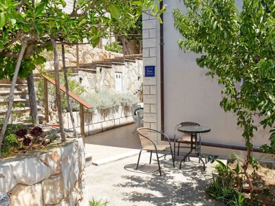 Apartment One bedroom apartment near beach Karbuni, Korčula A-18137-b - Outdoor photo 6