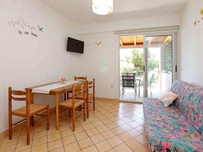 Apartment One bedroom apartment near beach Karbuni, Korčula A-18137-b - Outdoor photo 11