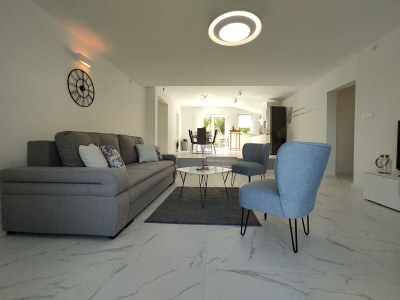 Apartment Three bedroom apartment with terrace Rijeka A-18146-b - Outdoor photo 11