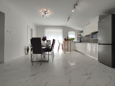 Apartment Three bedroom apartment with terrace Rijeka A-18146-b - Outdoor photo 15