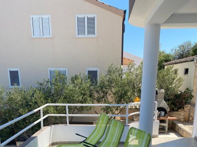 Apartment Three bedroom apartment near beach Sevid, Trogir A-18168-a - Outdoor photo 32