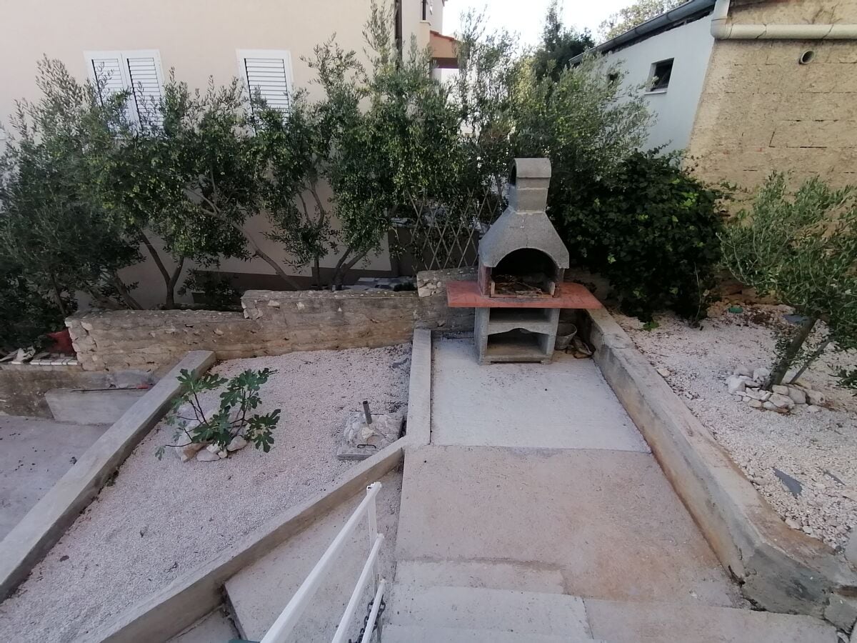 Apartment One bedroom apartment near beach Sevid, Trogir A-18168-b - Outdoor photo 5