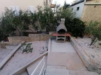 Apartment One bedroom apartment near beach Sevid, Trogir A-18168-b - Outdoor photo 5