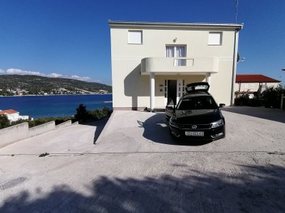 Apartment One bedroom apartment near beach Sevid, Trogir A-18168-c - Outdoor photo 2