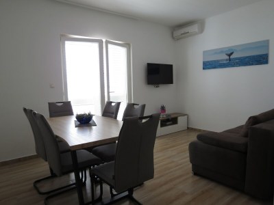 Apartment Two bedroom apartment near beach Sevid, Trogir A-18168-d - Outdoor photo 10