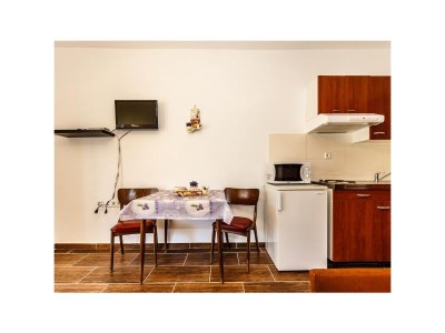 Apartment Studio flat with air-conditioning Malinska, Krk AS-18193-a - Outdoor photo 4