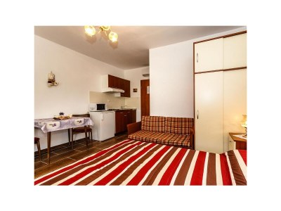 Apartment Studio flat with air-conditioning Malinska, Krk AS-18193-a - Outdoor photo 7