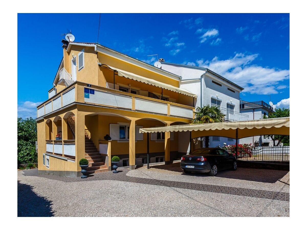 Apartment Studio flat with air-conditioning Malinska, Krk AS-18193-c