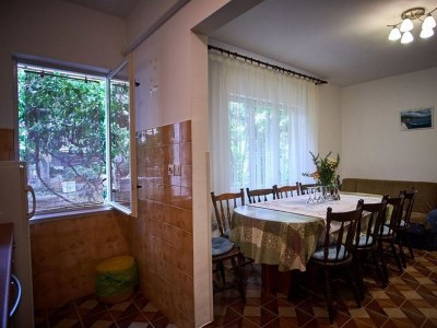 Apartment Four-bedroom apartment with balcony and sea view Vinišće, Trogir A-18225-b - Outdoor photo 11