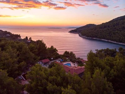 Apartment Two bedroom apartment with terrace and sea view Cove Poplat, Korčula A-18258-c - Outdoor photo 5