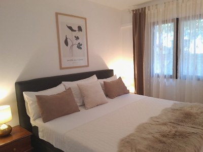 Apartment Two bedroom apartment with terrace and sea view Cove Poplat, Korčula A-18258-c - Outdoor photo 42