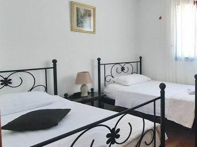 Apartment Two bedroom apartment with terrace and sea view Cove Poplat, Korčula A-18258-c - Outdoor photo 44